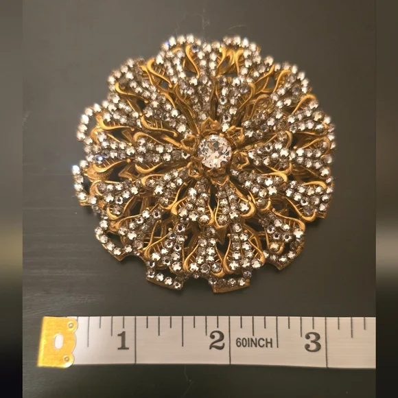 Vintage Miriam Haskell Brooch - Picture 3 of 5